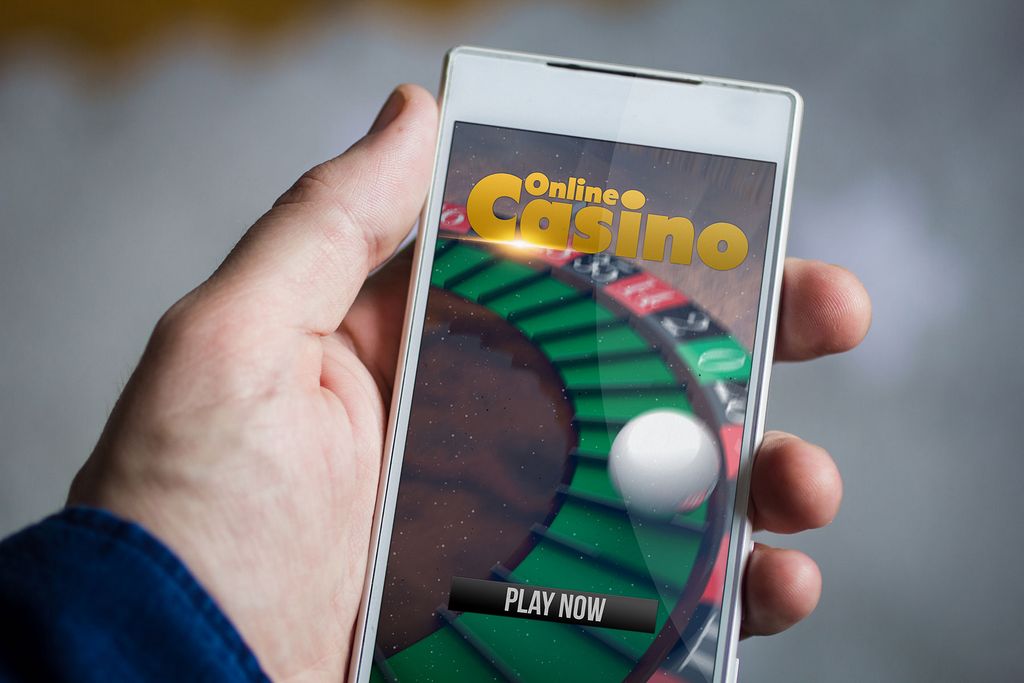 The Complete Guide to Live Dealer Blackjack: Tips from Professional Players